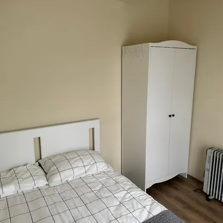 Daire Simple And Affordable In With Available Parking Space Bansko